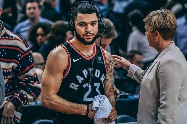 育界的巨大 育界的巨大