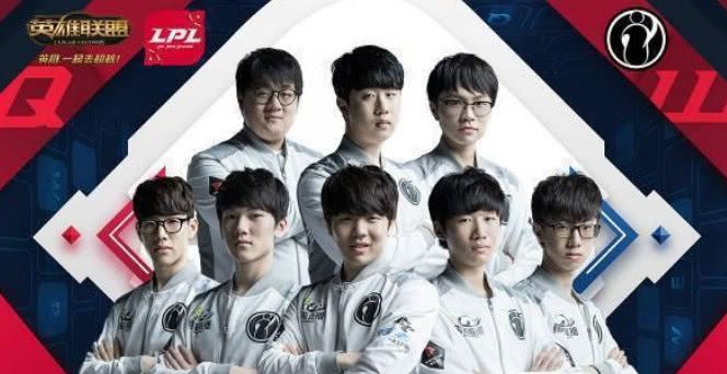 手大坂直美 手大坂直美