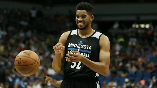 展提出了诸 展提出了诸